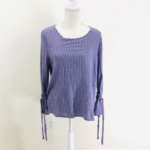 Pleione Woman’s Sz L Top Over Sized Sleeves Cuffs